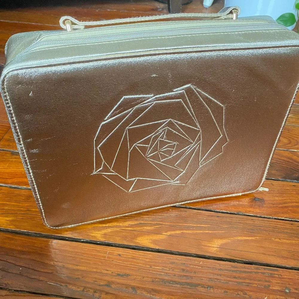 🧩 3/$20 Lancôme Large Square Cosmetic Bag Gold
